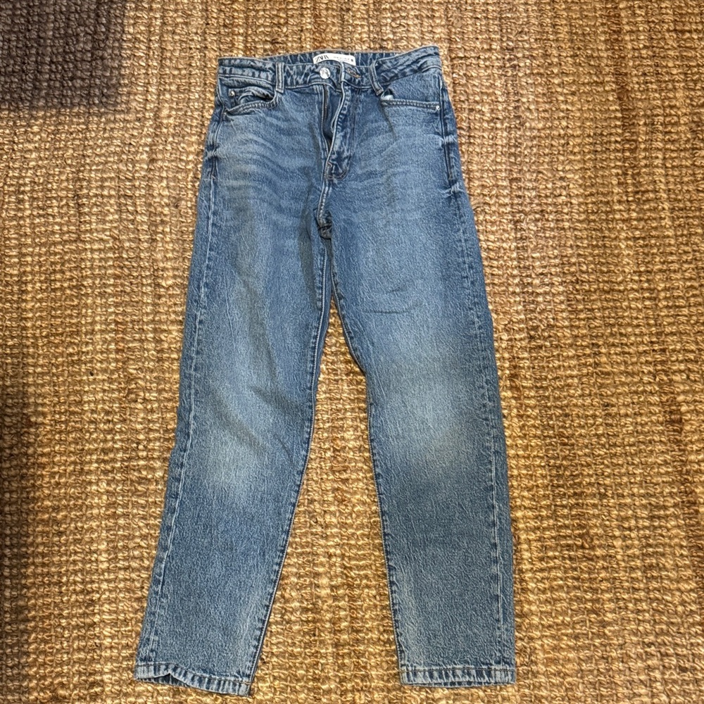 🩷2/$25 Zara “Mom Fit” Jeans